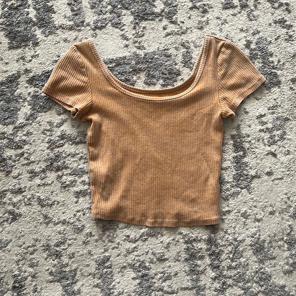 Cute cropped top